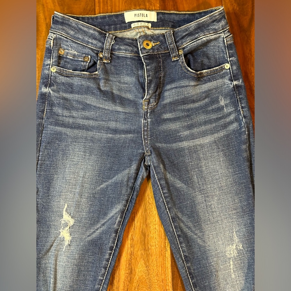 Pistola Distressed Skinny Jeans - Picture 4 of 9